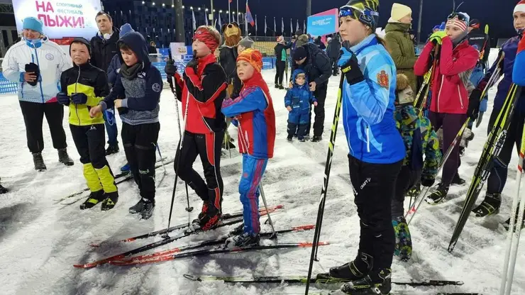 В Красноярске в шестой раз состоялся день спорта «На лыжи!»