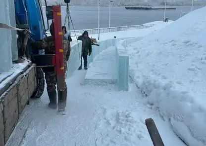 Ледовая горка на естественном склоне появится на правобережной набережной Красноярска