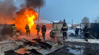 Цистерна с бензином сгорела в частном секторе Новосибирска