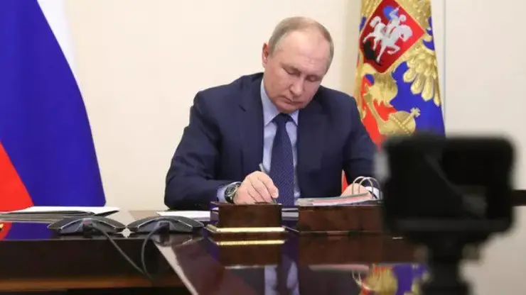 Президент РФ Владимир Путин назначил врио глав пяти регионов