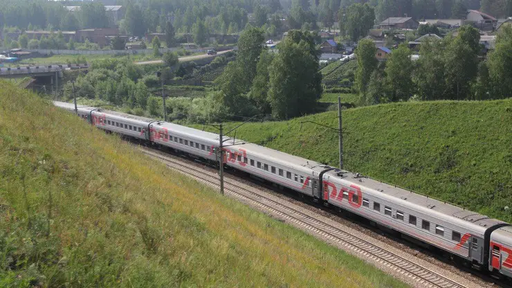 Перевозки пассажиров на Красноярской железной дороге в первом полугодии выросли на 6%