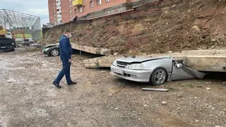 Инспектора Стройнадзора обвинили в обрушении подпорной стены в Красноярске