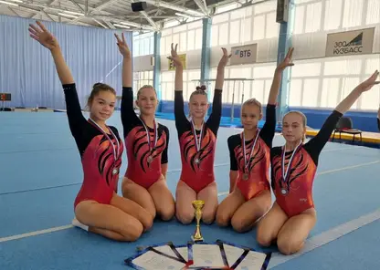 Красноярские гимнастки завоевали бронзу командного первенства Сибири