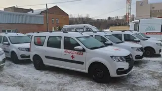 В Красноярск поступили 11 автомобилей для районных больниц