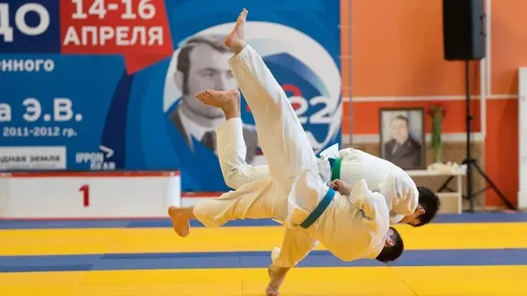 Дзюдоисты Красноярского края завоевали 30 золотых медалей на турнире памяти Агафонова