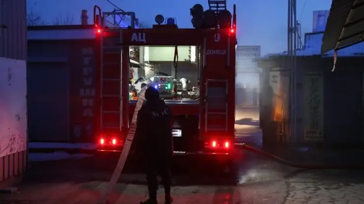 В Иркутске владельцы кафе не пускали МЧС тушить пожар