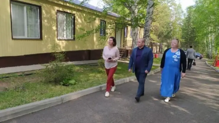 Красноярские депутаты проинспектировали детские оздоровительные лагеря