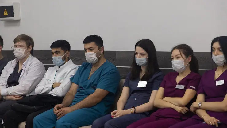 В красноярскую БСМП пришли работать 28 молодых врачей