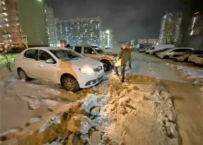В Красноярске УК могут штрафовать и лишать лицензии за некачественную уборку снега во дворах
