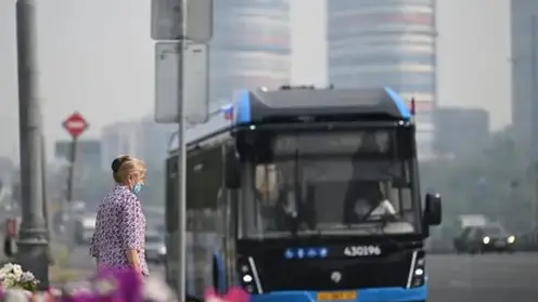 Житель Кемерово пожаловался на троллейбус с протекающей крышей