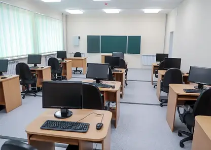 В Приморье откроется первый налоговый класс для школьников