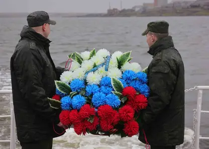 Губернатор Красноярского края поздравил северян с 80-ой годовщиной героической обороны Диксона