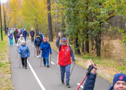 В Красноярске почти 1 000 человек вышли на пешую прогулку