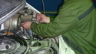 В Красноярске осуждённые отремонтируют автомобильную технику для спасателей