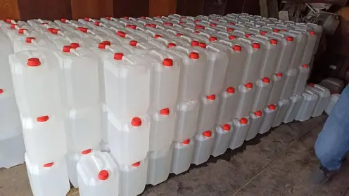 Более 4 тысяч литров спиртного изъяли у бутлегеров в Красноярском крае
