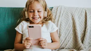 МегаФон разработал ​ детский тариф с защитой от нежелательного контента