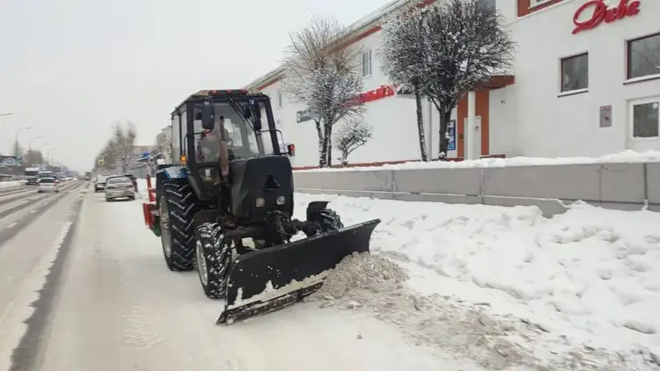 В Красноярске действует усиленный дорожный режим работы