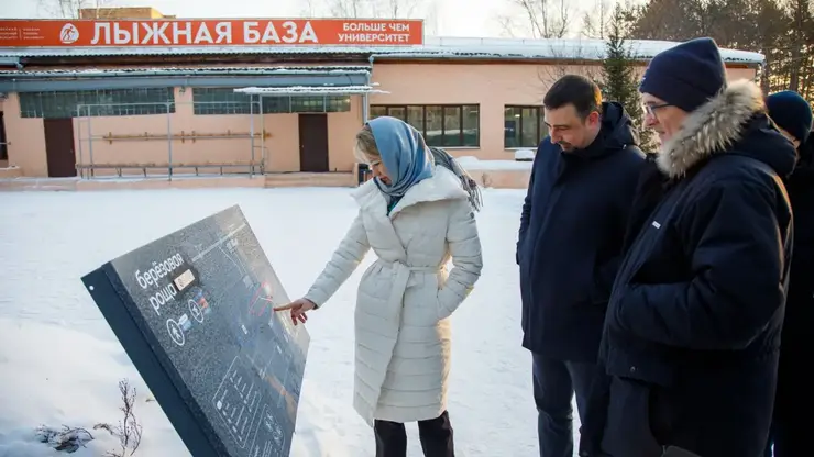 В Красноярске на территории СФУ открыли экопарк «Березовая роща»