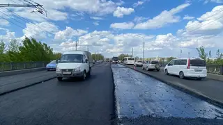 В Красноярске на Коммунальном мосту заканчивают ремонт