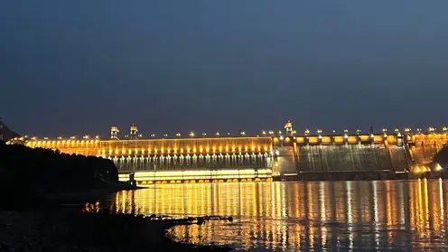 Красноярский камерный оркестр поразил своим выступлением на плотине Красноярской ГЭС в честь Дня России