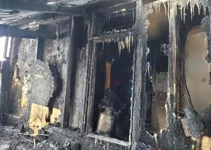 Житель Енисейска поджёг дом с двумя детьми и бывшей возлюбленной внутри