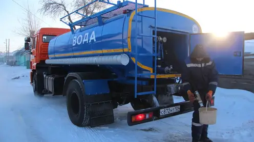 В Красноярске ищут подрядчика на подвоз питьевой воды
