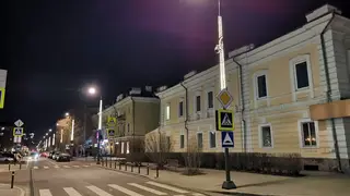 В Красноярске на ул. Красной Армии подключили освещение