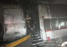 В Красноярске в автомойке на ул. Партизана Железняка произошёл пожар