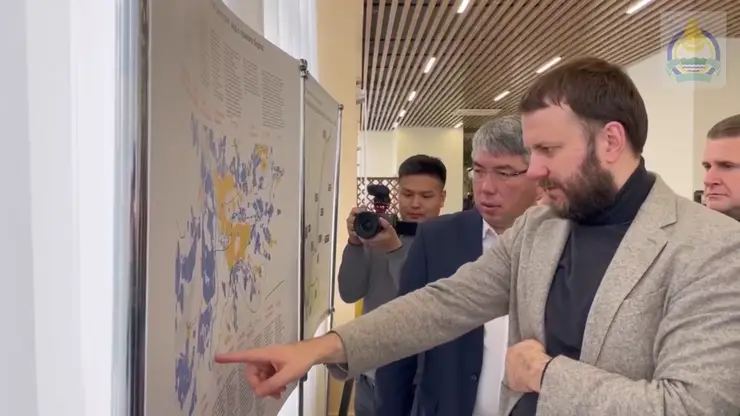 Помощник Президента России осмотрел объекты благоустройства во время рабочей поездки в Улан-Удэ