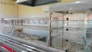 В красноярской школе №50 создадут пищеблок с обеденным залом