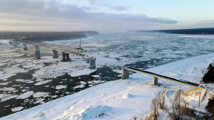 В Красноярском крае установили последний пролёт Высокогорского моста