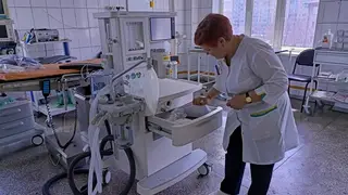 В красноярскую клиническую больницу № 4 поступили наркозно-дыхательные аппараты за 8 млн рублей