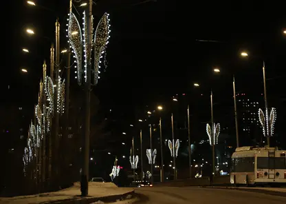В Красноярске выключили праздничную иллюминацию