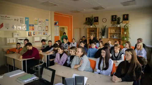 Ангарским школьникам открыли перспективы работы в металлургии