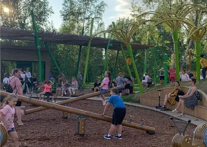 Жители Томска недовольны состоянием детских площадок 