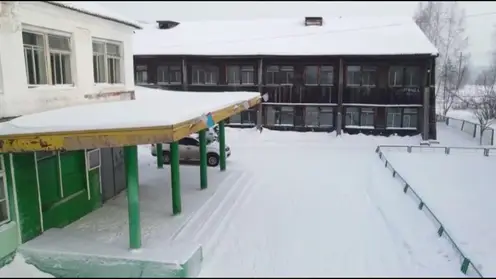 В Иркутской области сносят школу, которую высмеяли на шоу «Однажды в России»
