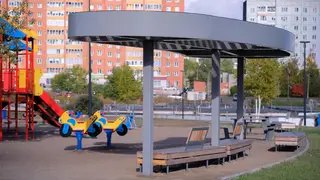 В Красноярске благоустроили парк «Солнечная поляна»