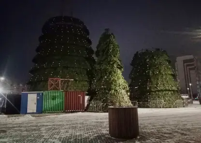 РУСАЛ помогает построить три ледяных городка с новогодними ёлками в Красноярске