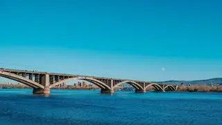 В Красноярске в этом году отремонтируют Октябрьский и Коммунальный мосты