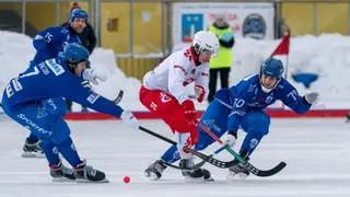 Хоккеисты красноярского «Енисея» завершили сезон разгромным поражением от «Динамо»
