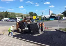 В Красноярске на участке от Водопьянова до Алексеева меняют дорожное покрытие