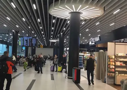 В аэропорту Новосибирска люди более суток ждали отлета в Якутию