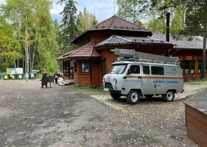 На «Красноярских Столбах» турист упал со скалы и получил тяжелые травмы