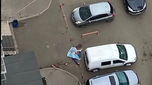 Красноярец выпал с балкона 24 этажа на Ярыгинской набережной