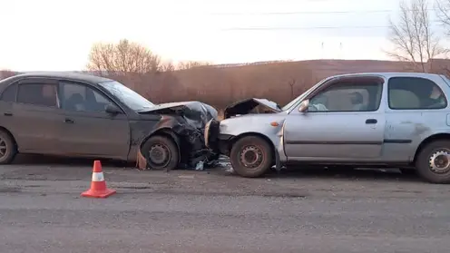 В Красноярском крае два пьяных водителя устроили ДТП на трассе в Ужурском районе