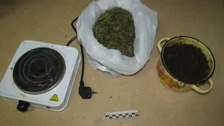 Житель Красноярского края в палате диспансера пытался приготовить лекарство из марихуаны