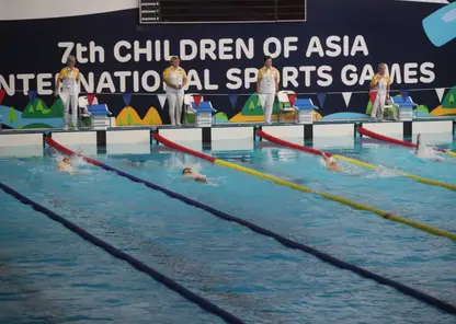 Красноярские пловцы завоевали первые медали на соревнованиях «Дети Азии» 