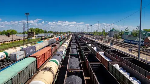 Погрузка на Красноярской железной дороге выросла почти на 10 % в августе
