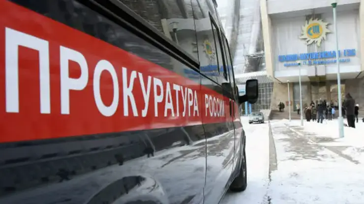 В Барнауле водитель маршрутки напал на подростков на пешеходном переходе