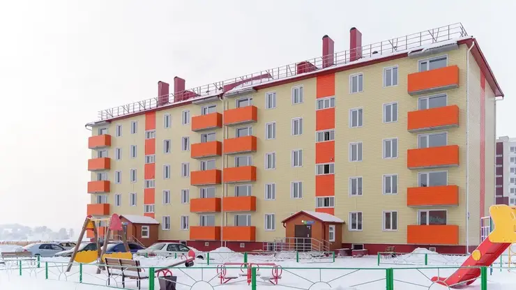 В кузбасской Юрге сдали новый дом для переселенцев из аварийного жилья